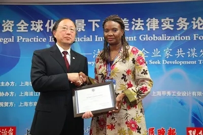 International Exchange of Legal Practice between American Lawyer Colleagues and Li Xiaohua Law Firm